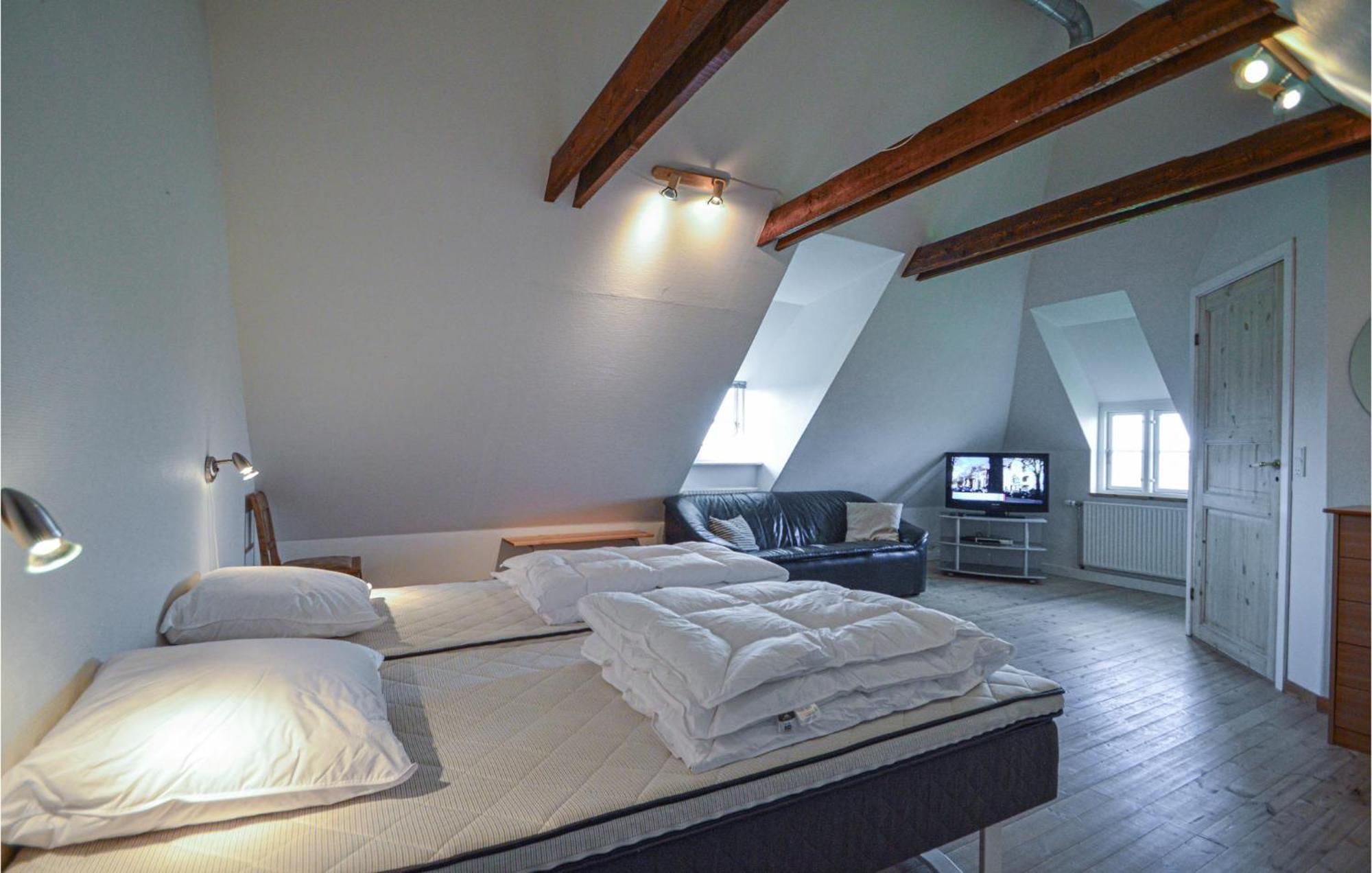 Awesome Home In Bredebro With Kitchen Ballum Dış mekan fotoğraf